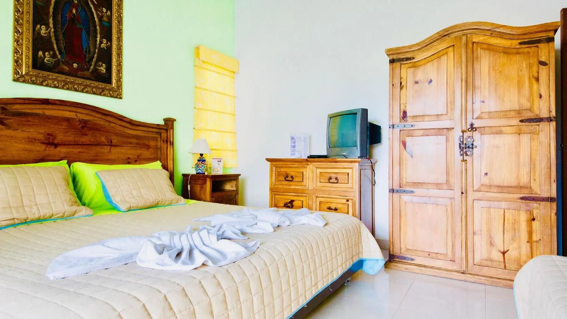Gorgeous 22 People Villa With Pool Playacar Phase 2 Playa del Carmen